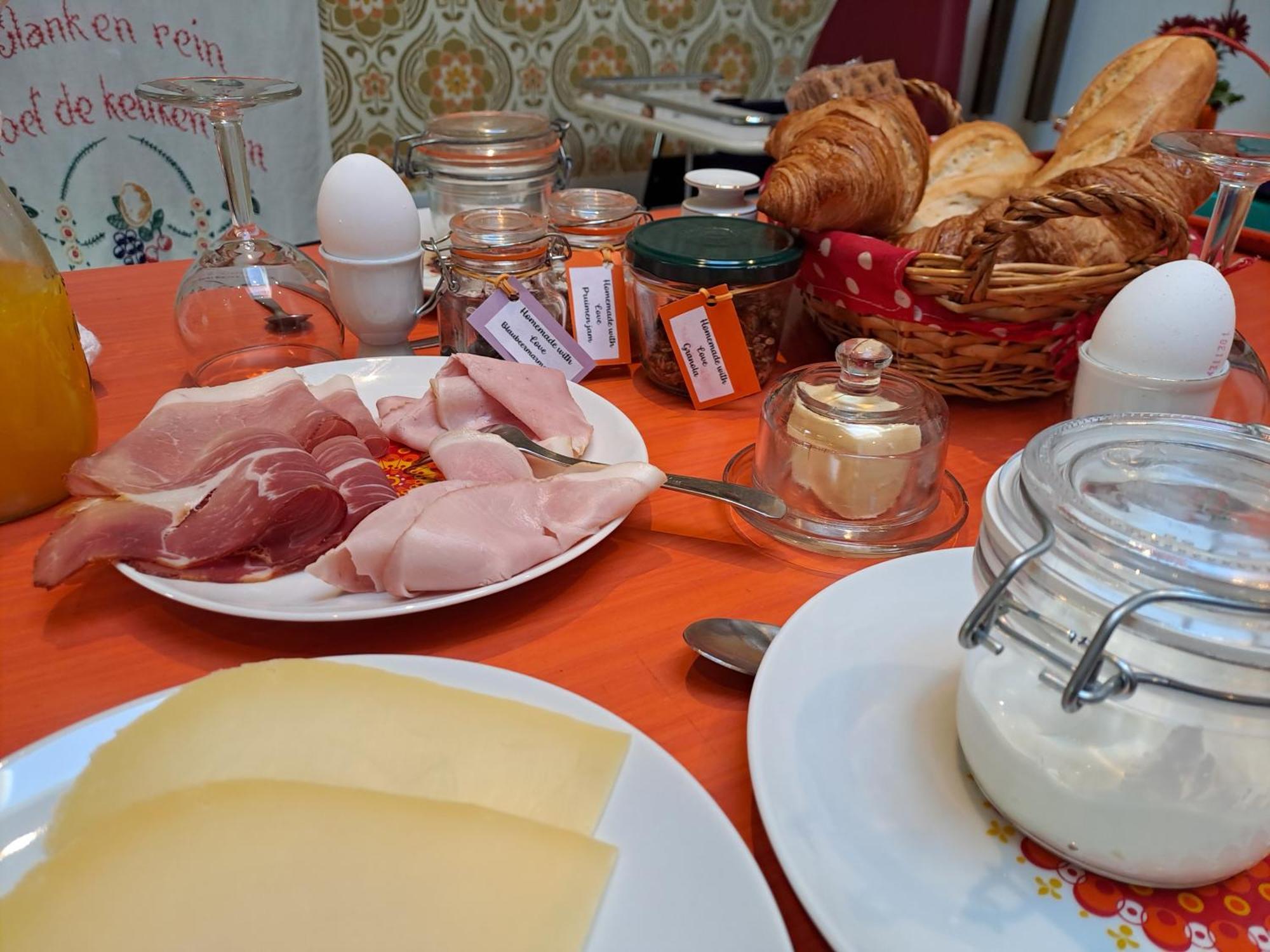 B&B Ut Kantuurke Neer Esterno foto